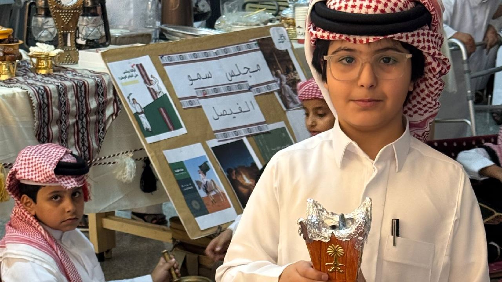 مدارسنا تحتفل بنشاط "علوم رجال وسنع حريم"